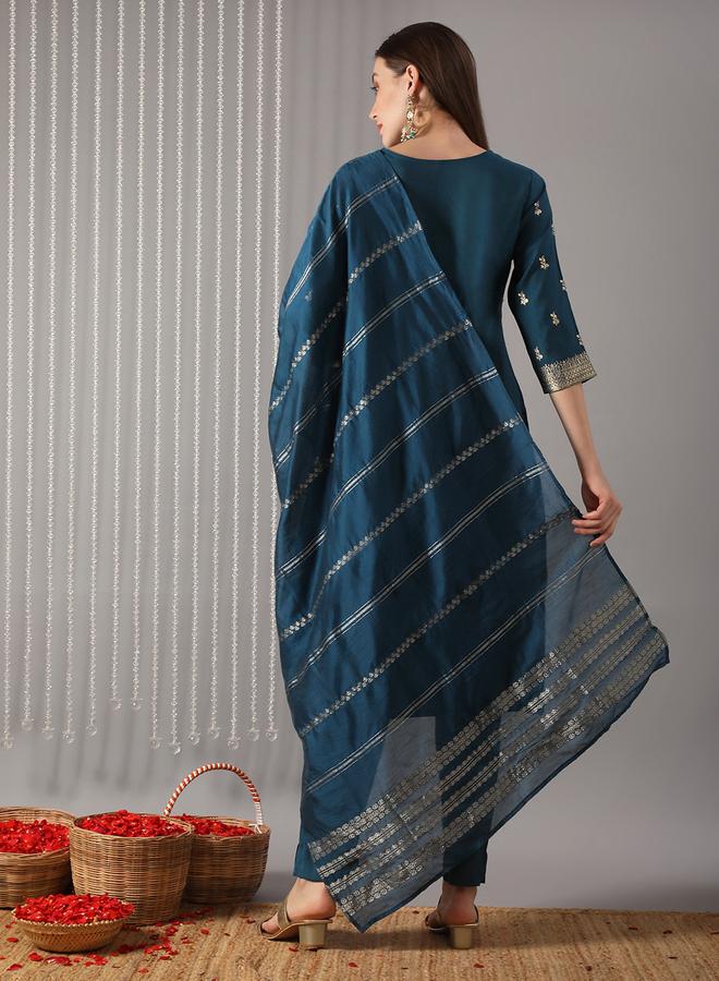 globus Women Teal Embroidered Straight Kurta with Pant and Dupatta Set - Image 2